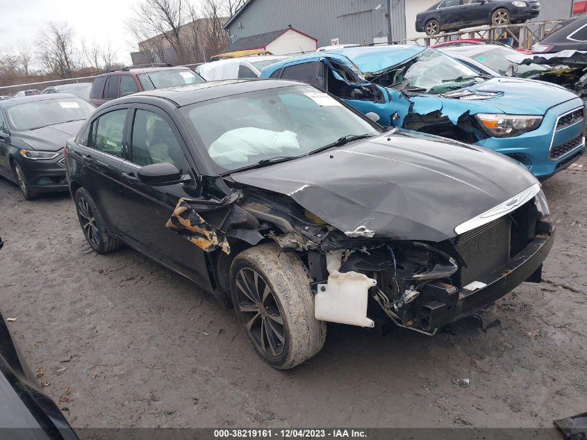 2014 CHRYSLER 200 TOURING - 1C3CCBBG3EN183810