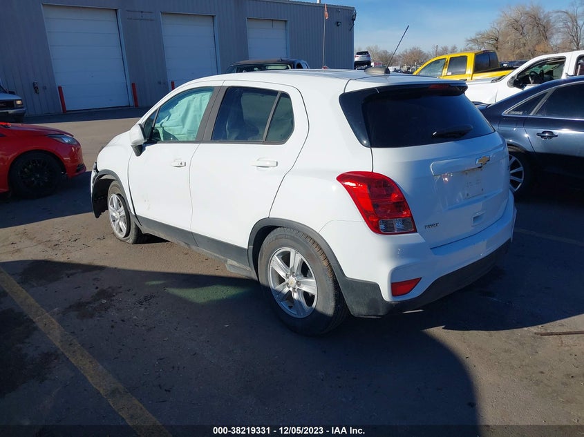 VIN KL7CJKSB0LB022686 2020 CHEVROLET TRAX LS