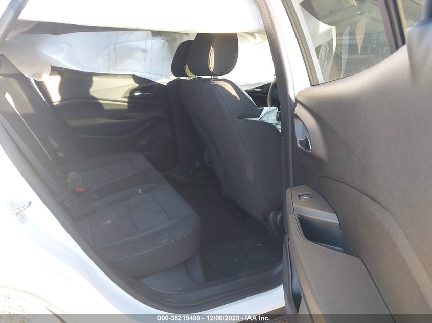 VIN KL77LFE28RC087755 2024 CHEVROLET TRAX LS