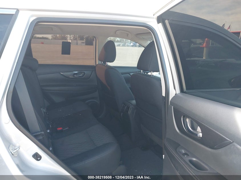 VIN 5N1AT2MT2HC882130 2017 NISSAN ROGUE S/SL