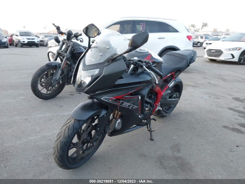 2016 HONDA CBR650 F MLHRC741XG5200162