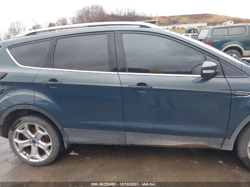 2019 FORD ESCAPE TITANIUM - 1FMCU9J91KUA26083