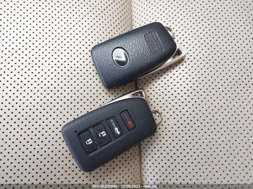 2013 LEXUS ES 350 - JTHBK1GG4D2008090
