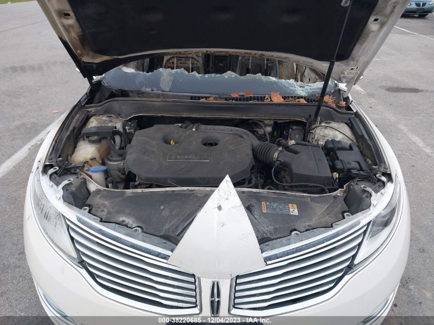 2014 LINCOLN MKZ - 3LN6L2G96ER813251