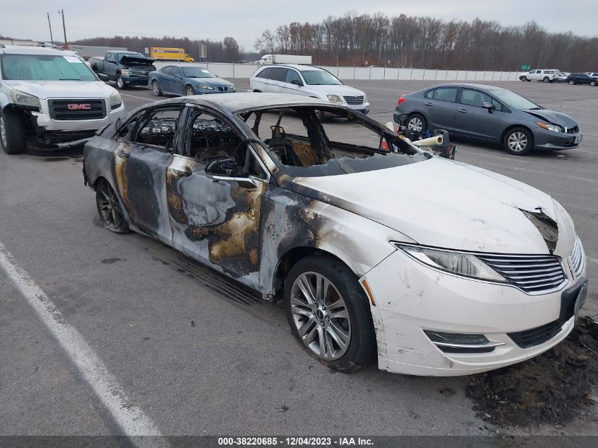 2014 LINCOLN MKZ - 3LN6L2G96ER813251