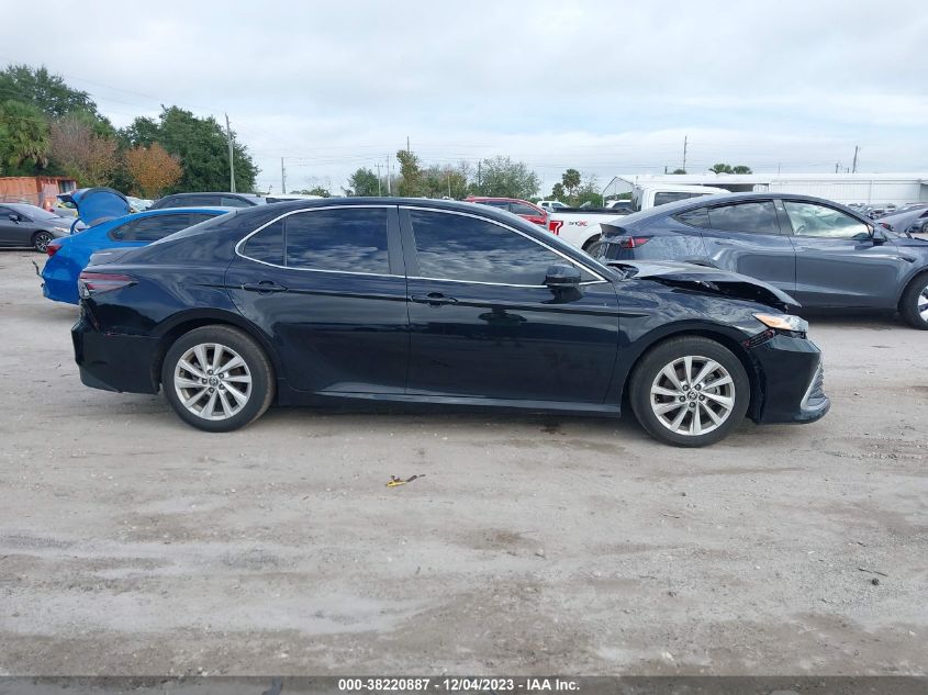 2022 TOYOTA CAMRY LE - 4T1C11AK2NU013604