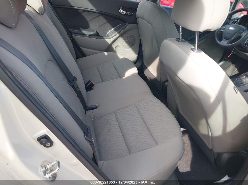 2015 KIA FORTE LX - KNAFK4A64F5403938