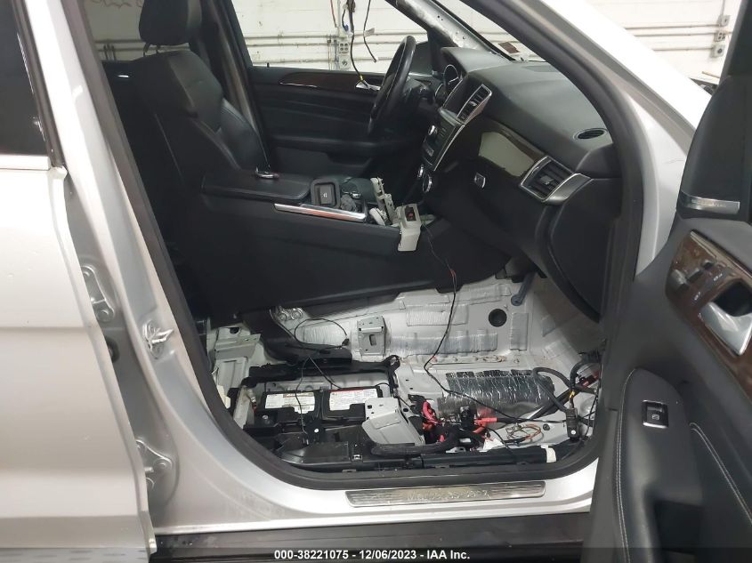 2015 MERCEDES-BENZ ML 350 4MATIC - 4JGDA5HB6FA535236