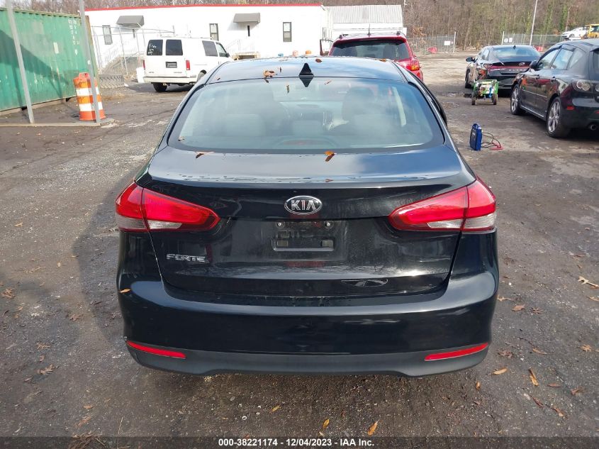 2018 KIA FORTE LX/S - 3KPFL4A7XJE194906