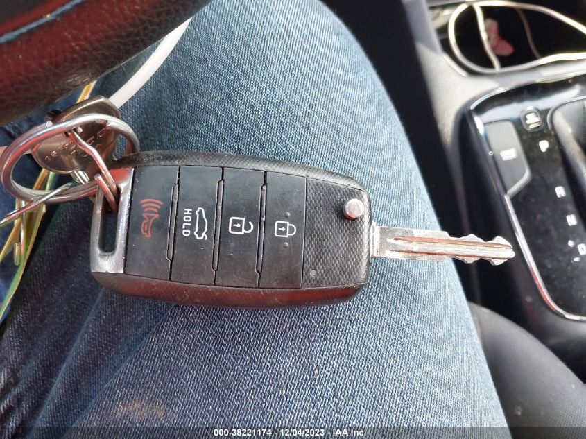 2018 KIA FORTE LX/S - 3KPFL4A7XJE194906
