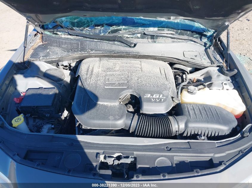 2017 CHRYSLER 300 LIMITED - 2C3CCAAG9HH655601