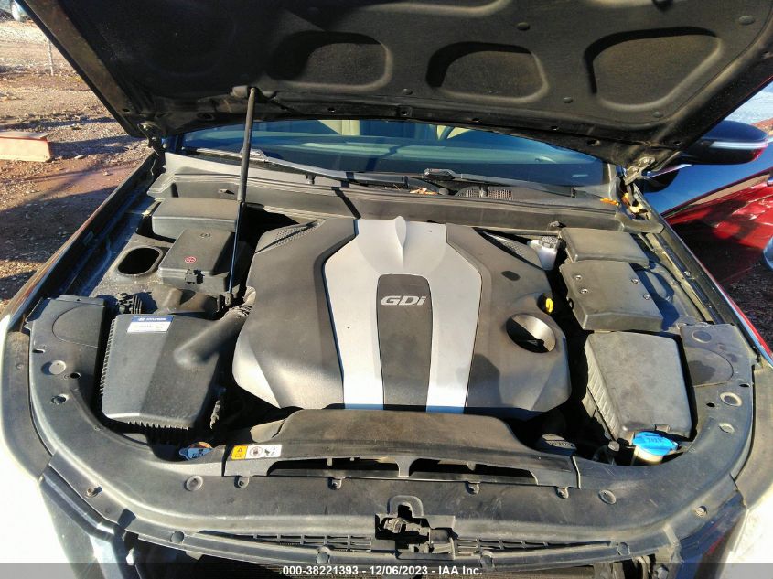 2013 HYUNDAI GENESIS 3.8L - KMHGC4DD7DU256138