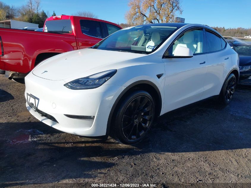 2021 TESLA MODEL Y LONG RANGE DUAL MOTOR - 5YJYGAEEXMF186923
