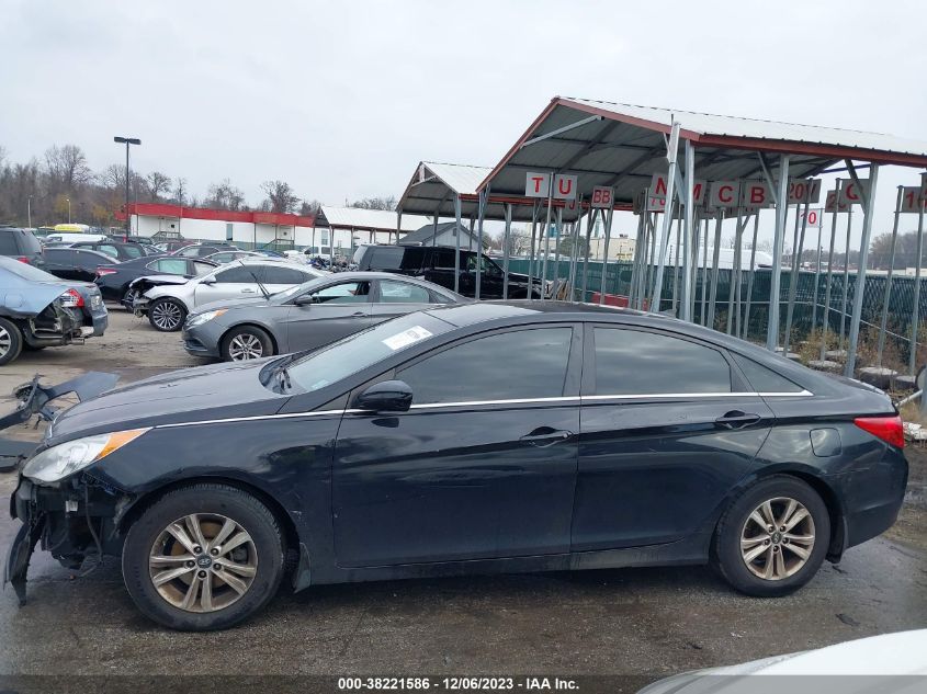 2013 HYUNDAI SONATA GLS - 5NPEB4AC2DH761895