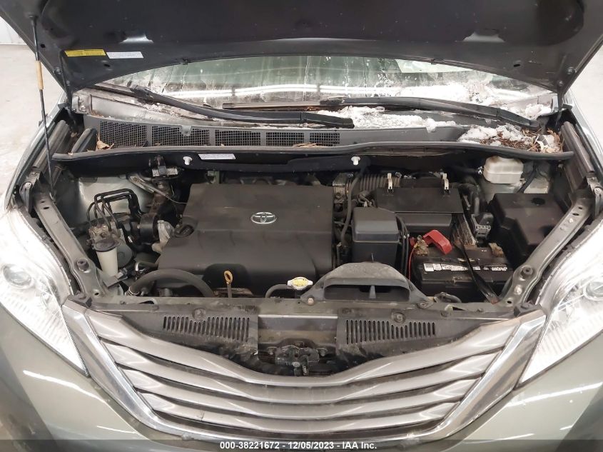 2014 TOYOTA SIENNA XLE 7 PASSENGER - 5TDDK3DC6ES076957