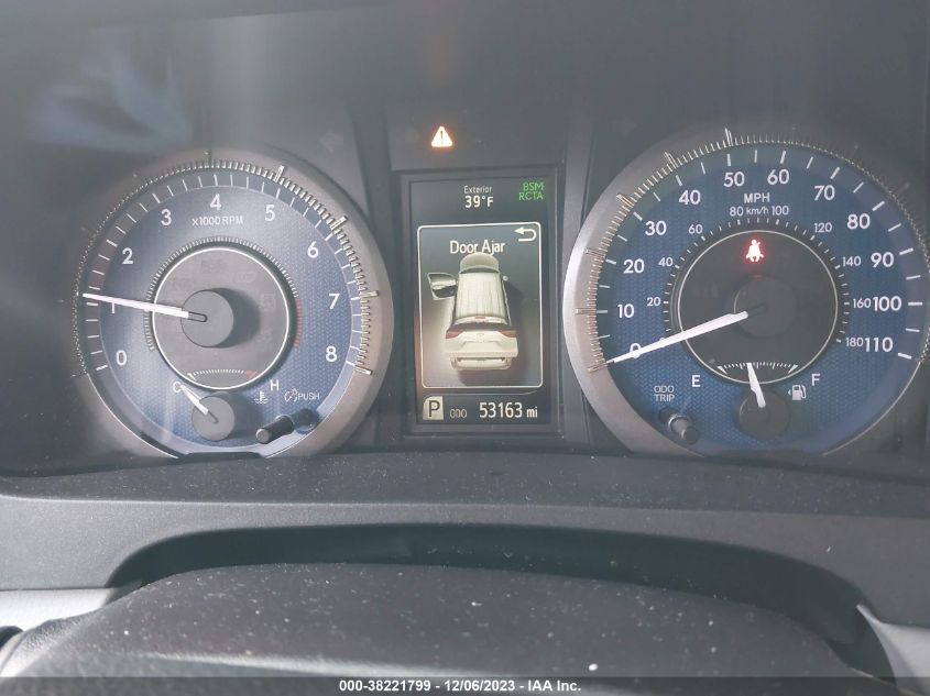2019 TOYOTA SIENNA XLE - 5TDYZ3DC0KS979310