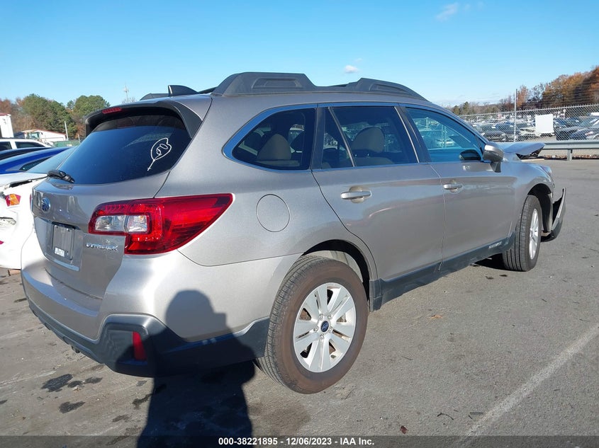 VIN 4S4BSAFCXJ3219585 2018 SUBARU OUTBACK 2.5I PREMIUM