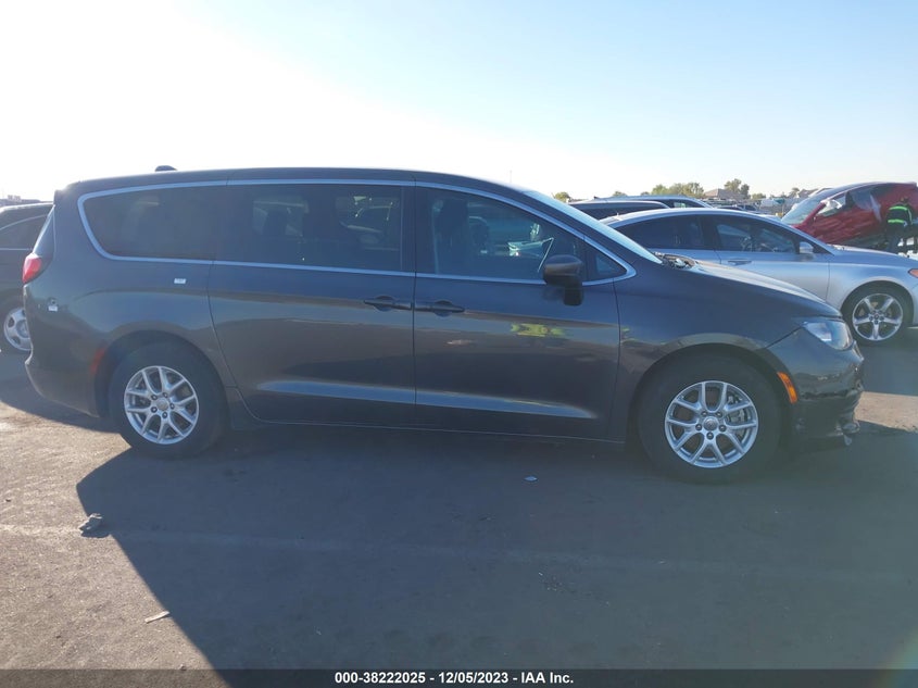 VIN 2C4RC1DG9HR502244 2017 CHRYSLER PACIFICA TOURING