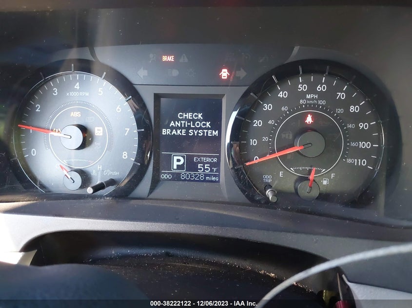 VIN 5TDKZ3DC3HS857877 2017 TOYOTA SIENNA LE 8 PASSENGER