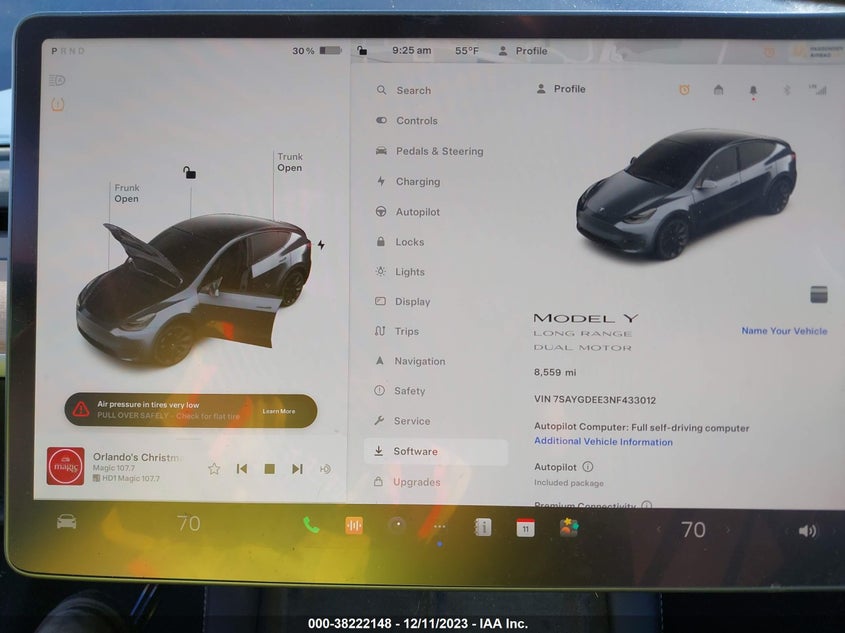 VIN 7SAYGDEE3NF433012 2022 TESLA MODEL Y