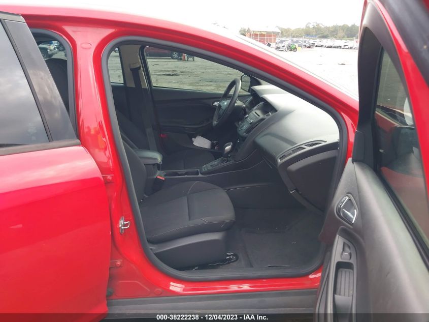 2017 FORD FOCUS SE - 1FADP3K27HL346110