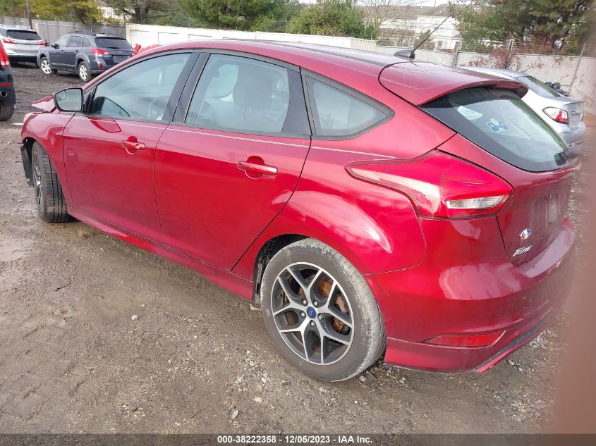 2016 FORD FOCUS SE - 1FADP3K27GL308763