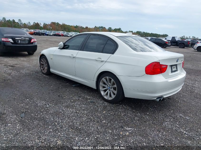 WBAPH5G50BNN58925 | 2011 BMW 328I