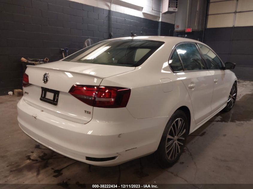 2016 VOLKSWAGEN JETTA 1.8T SPORT - 3VWD17AJ7GM286819
