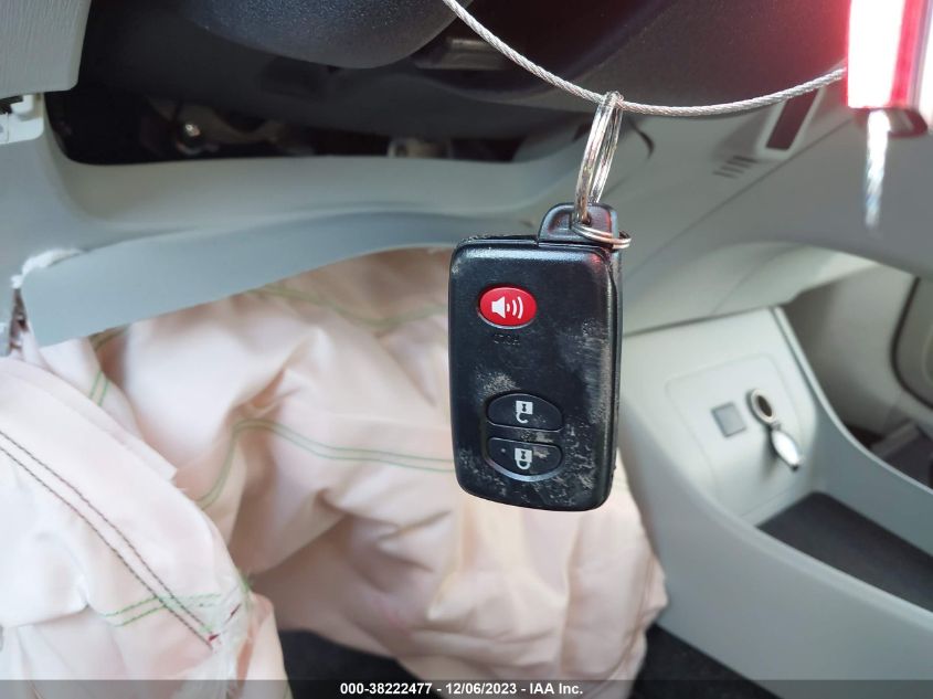 2014 TOYOTA PRIUS - JTDKN3DU7E1769380