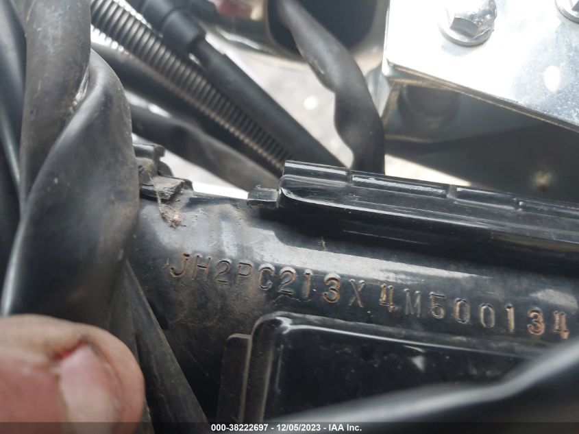 2004 HONDA VT600 CD - JH2PC213X4M500134