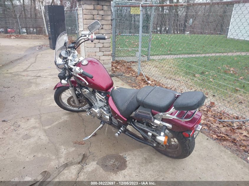 2004 HONDA VT600 CD - JH2PC213X4M500134