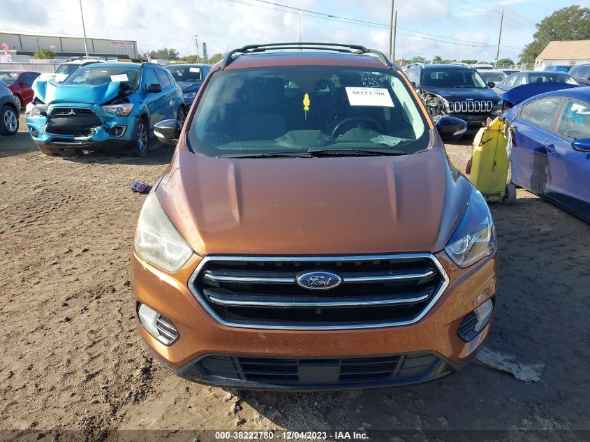 2017 FORD ESCAPE TITANIUM - 1FMCU0J90HUA09926