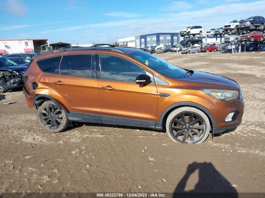 2017 FORD ESCAPE TITANIUM - 1FMCU0J90HUA09926