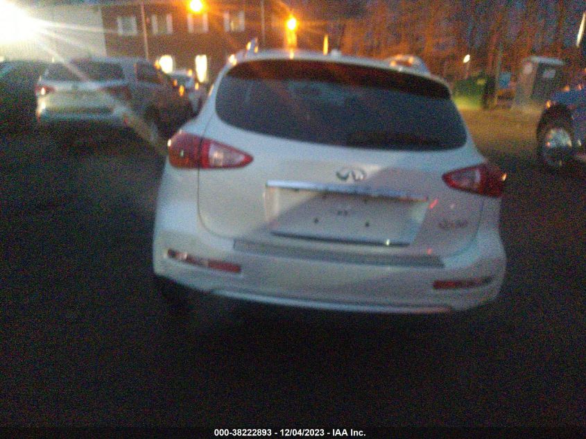 2016 INFINITI QX50 - JN1BJ0RR4GM261645