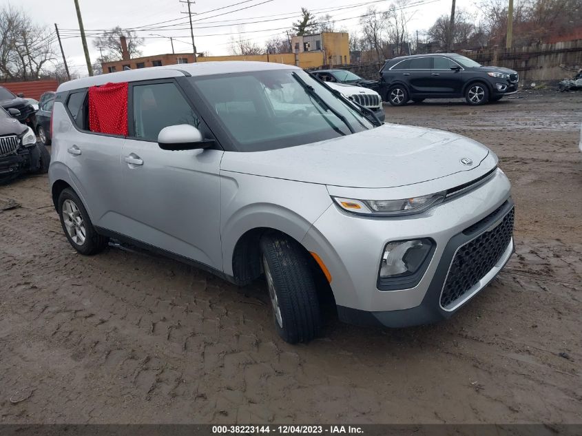 2020 KIA SOUL S - KNDJ23AU0L7010962