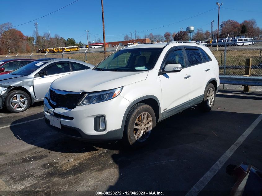 2014 KIA SORENTO LX - 5XYKTCA66EG518118