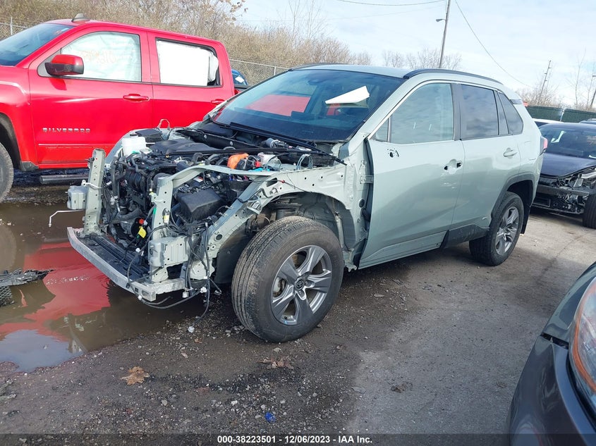 VIN 4T3RWRFV1NU075449 2022 TOYOTA RAV4 XLE