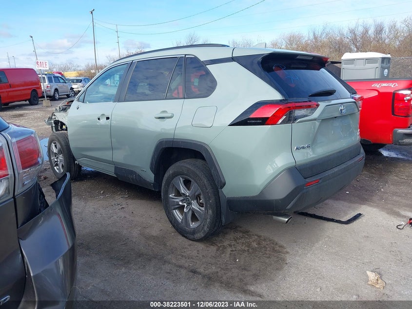 VIN 4T3RWRFV1NU075449 2022 TOYOTA RAV4 XLE