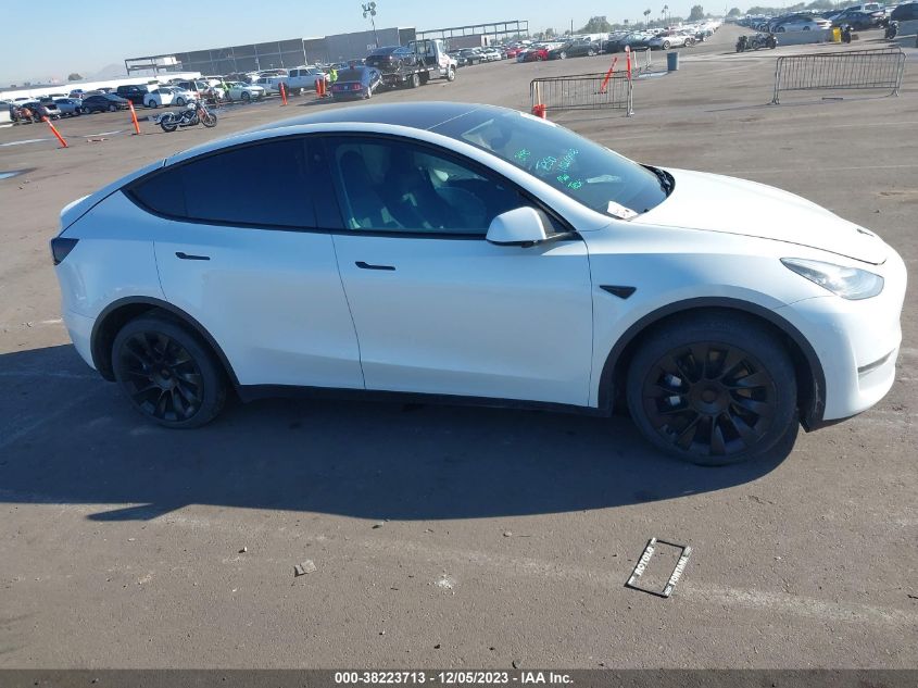 2021 TESLA MODEL Y - 5YJYGDEE6MF097061