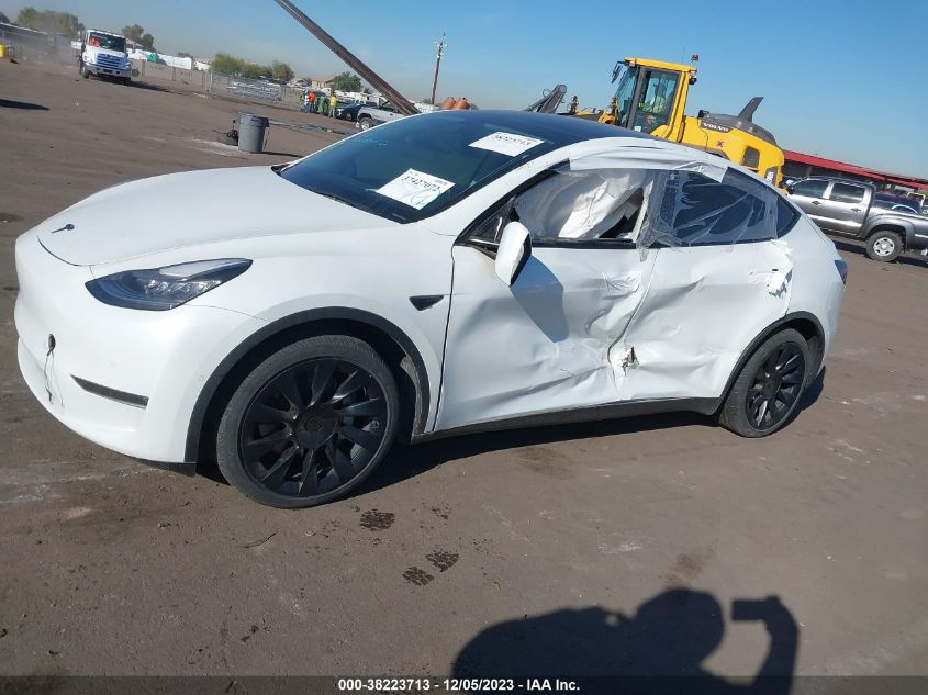 2021 TESLA MODEL Y - 5YJYGDEE6MF097061