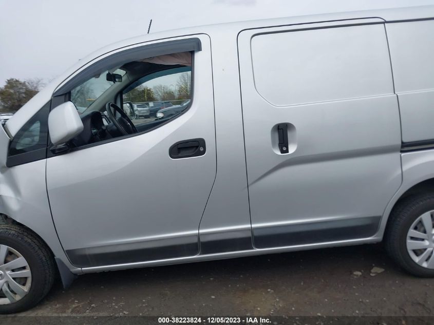 2015 NISSAN NV200 SV - 3N6CM0KN7FK693626