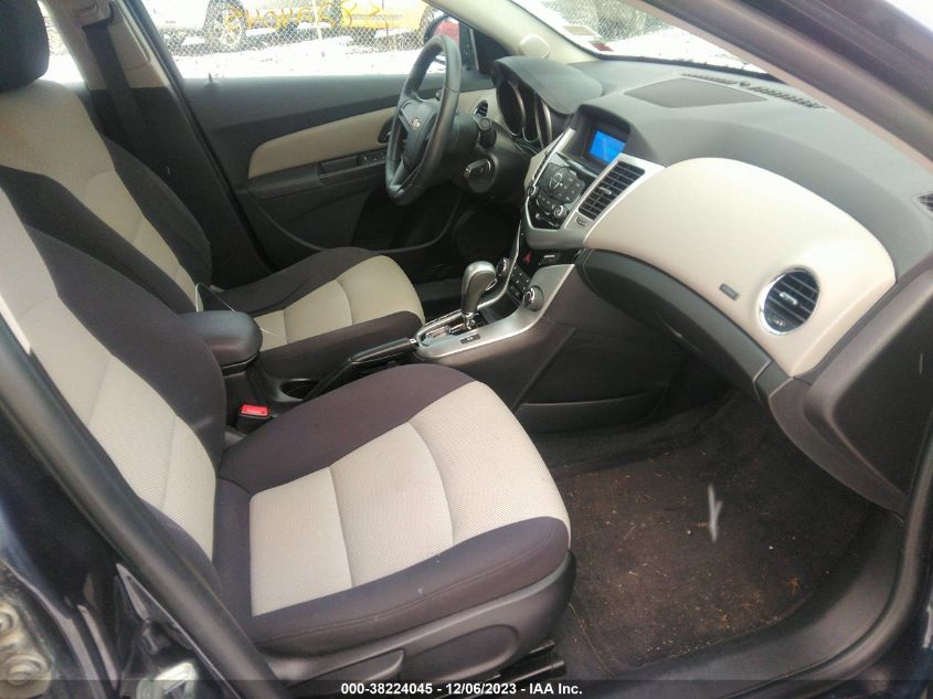 2016 CHEVROLET CRUZE LIMITED LS AUTO - 1G1PC5SG7G7218654
