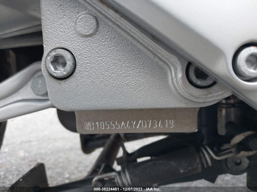 2000 BMW K1200 LT - WB10555A4YZD73419