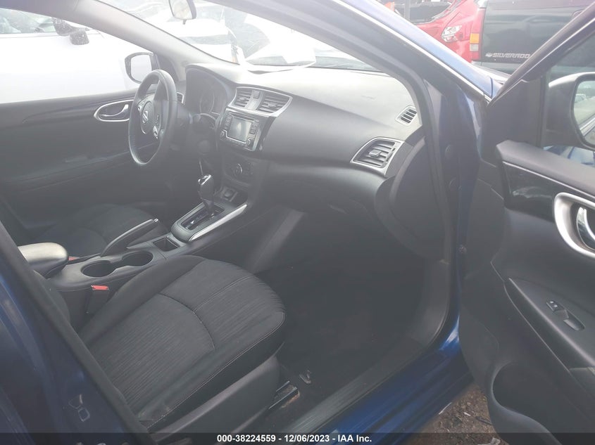 VIN 3N1AB7AP1JY231860 2018 NISSAN SENTRA SV
