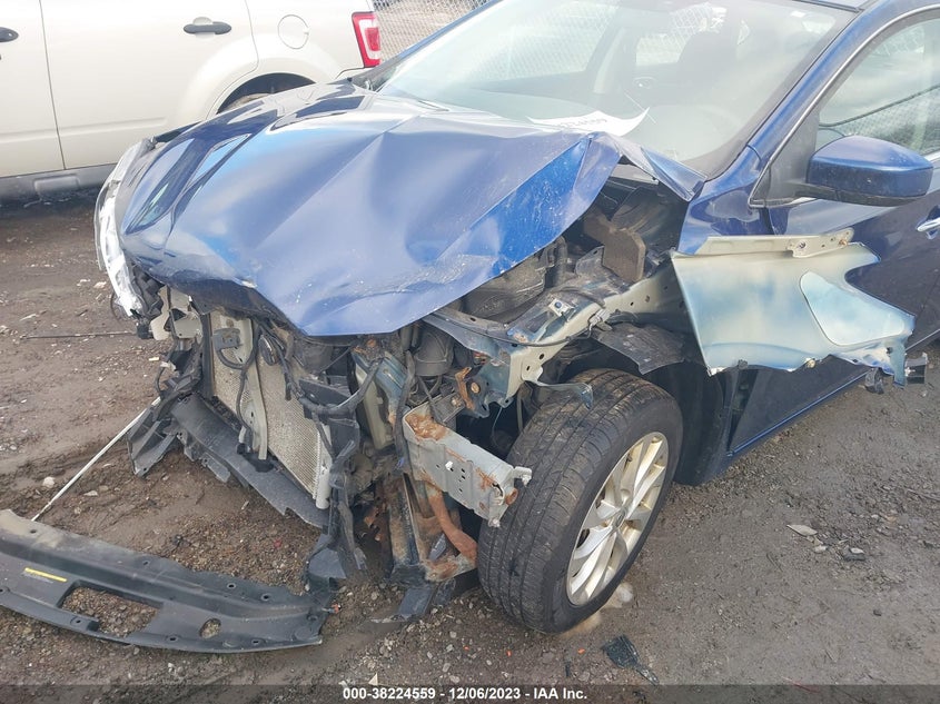 VIN 3N1AB7AP1JY231860 2018 NISSAN SENTRA SV