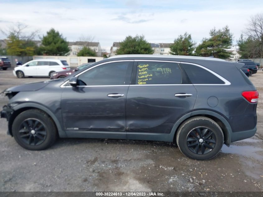 2016 KIA SORENTO 3.3L LX - 5XYPGDA50GG139383