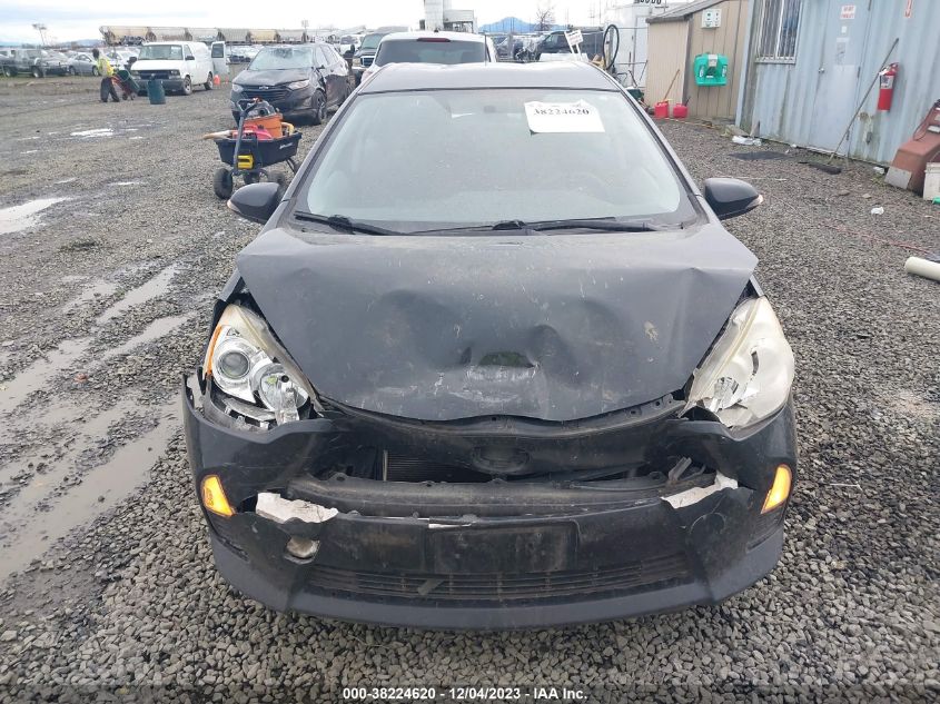 2013 TOYOTA PRIUS C THREE - JTDKDTB3XD1536282
