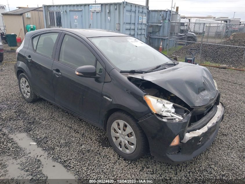 2013 TOYOTA PRIUS C THREE - JTDKDTB3XD1536282