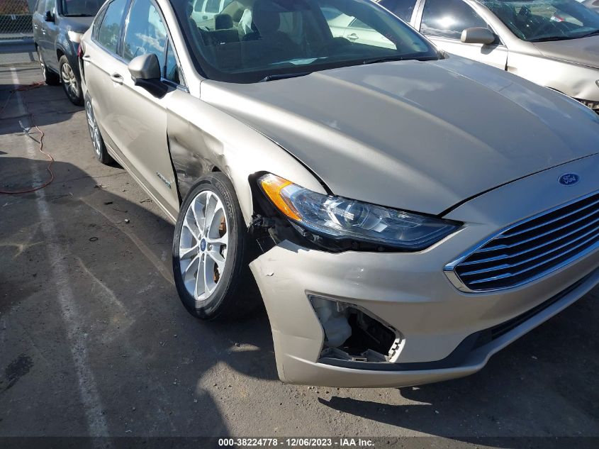 2019 FORD FUSION HYBRID SE - 3FA6P0LU1KR138630