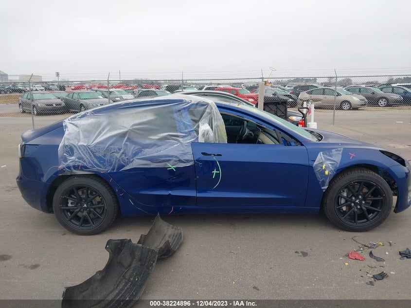 VIN 5YJ3E1EB9LF617546 2020 TESLA MODEL 3